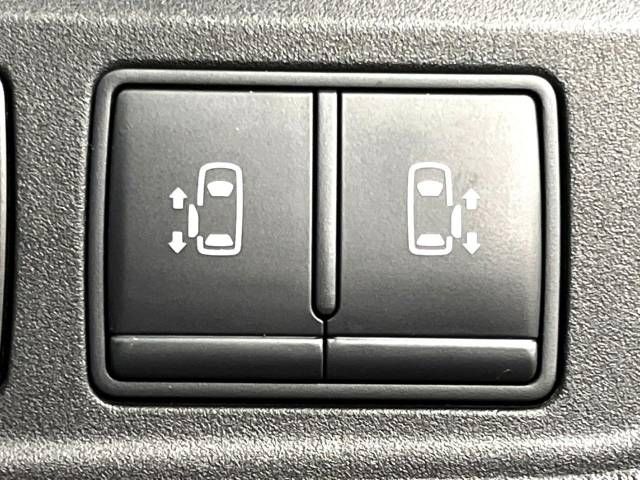 Nissan SERENA 2018-12 195947-6