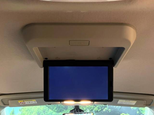 Nissan SERENA 2018-12 195947-4