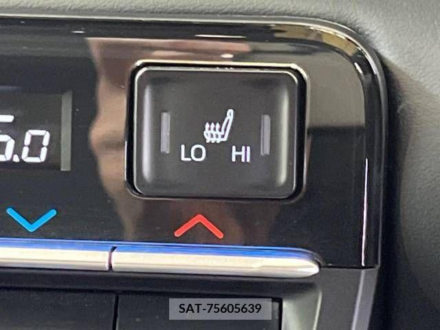 Toyota VOXY 2022-12 201869-6