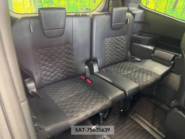 Toyota VOXY 2022-12 201869-9