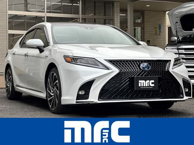 Toyota CAMRY HYBRID 2018-08 183535-0
