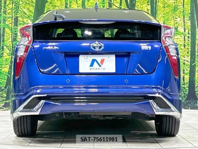 Toyota PRIUS 2018-11 281919-15
