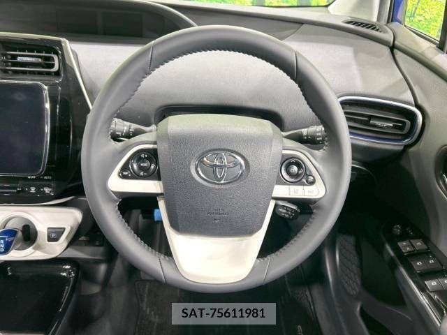 Toyota PRIUS 2018-11 281919-11