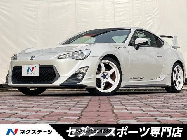 Toyota 86 2013-06 321138-0