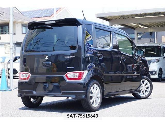 Suzuki WAGON R 2017-04 347611-2