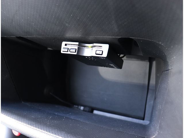 Nissan AD VAN 2015-11 193894-24