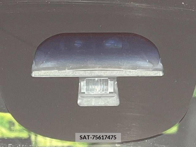 Honda N BOX CUSTOM 2017-02 211762-2