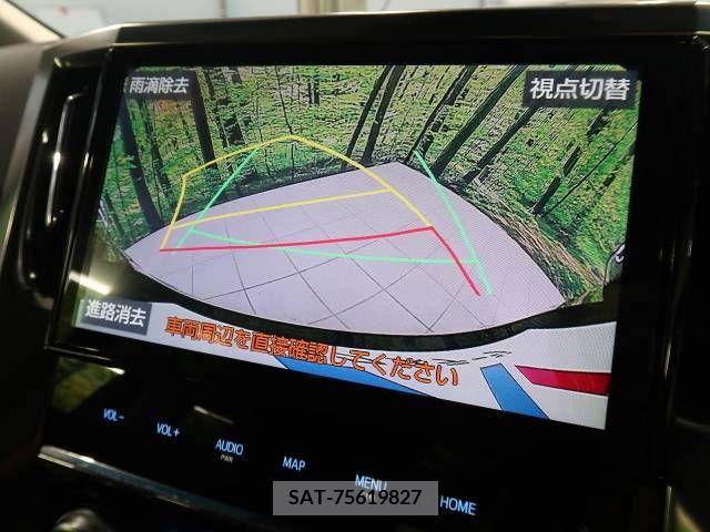 Toyota VELLFIRE 2019-03 209432-7