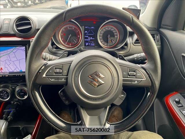 Suzuki SWIFT 2018-04 376477-12