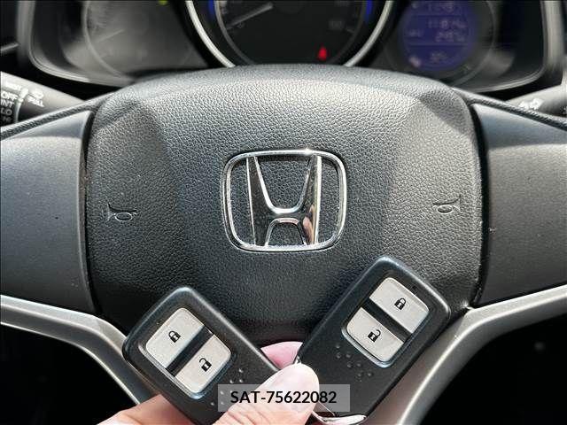 Honda FIT 2014-02 269489-16
