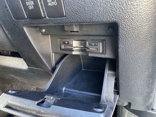 Toyota ALPHARD 2018-03 181625-20