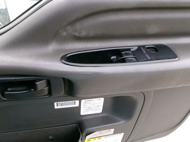 Isuzu GIGA 2013-03 14049-10