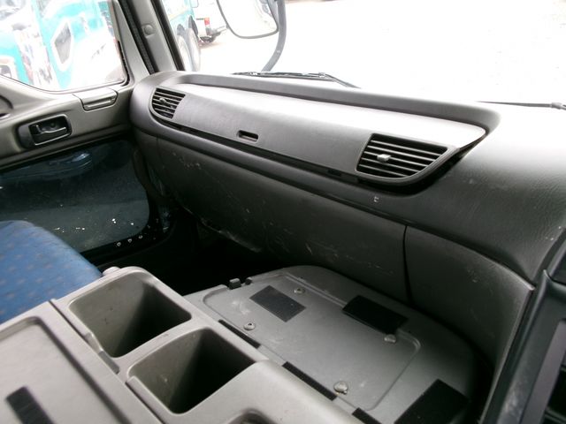 Isuzu GIGA 2013-03 14049-16