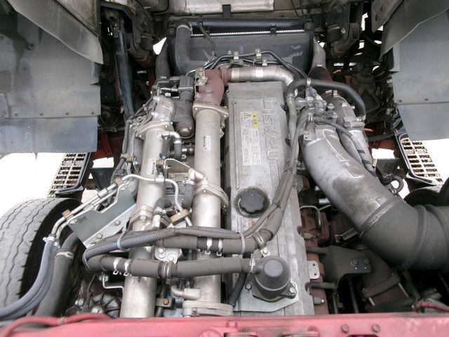 Isuzu GIGA 2013-03 14049-26