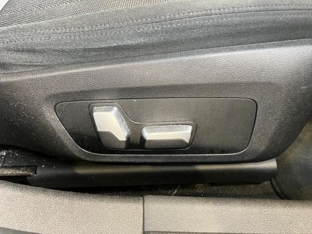 Bmw 3 SERIES 2019-09 18702-14