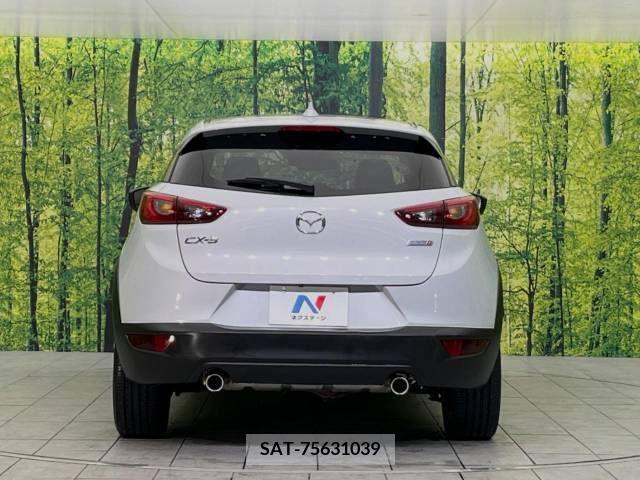Mazda CX-3 2015-04 209975-15