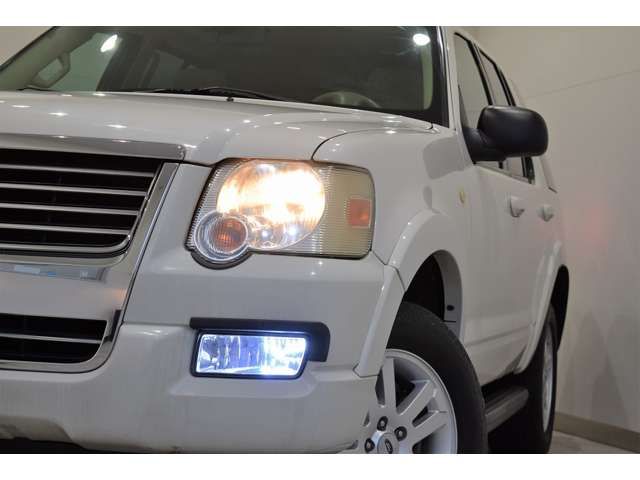 Ford EXPLORER 2010-06 13742-12