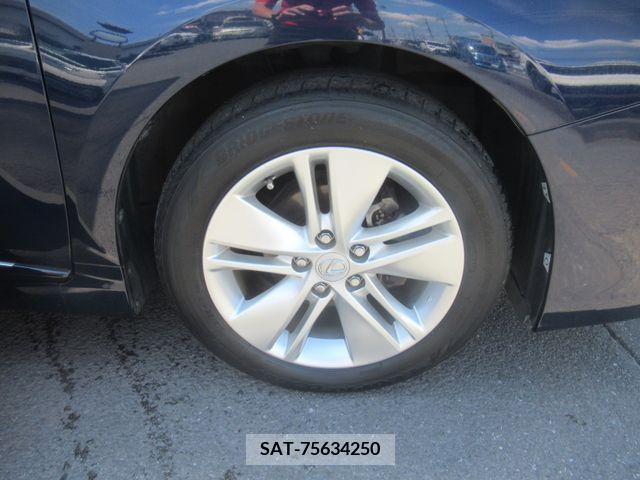 Lexus HS 2011-11 275389-6