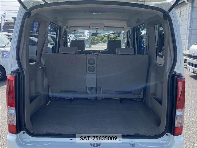 Suzuki EVERY WAGON 2010-02 301779-13