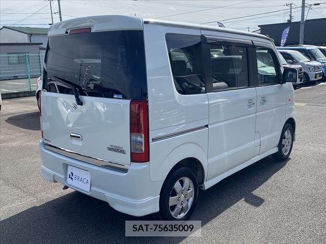 Suzuki EVERY WAGON 2010-02 301779-12