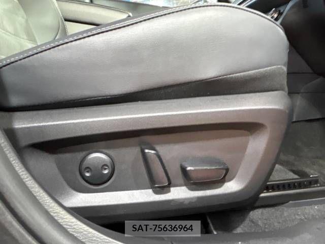 Mitsubishi OUTLANDER PHEV 2023-11 281118-1