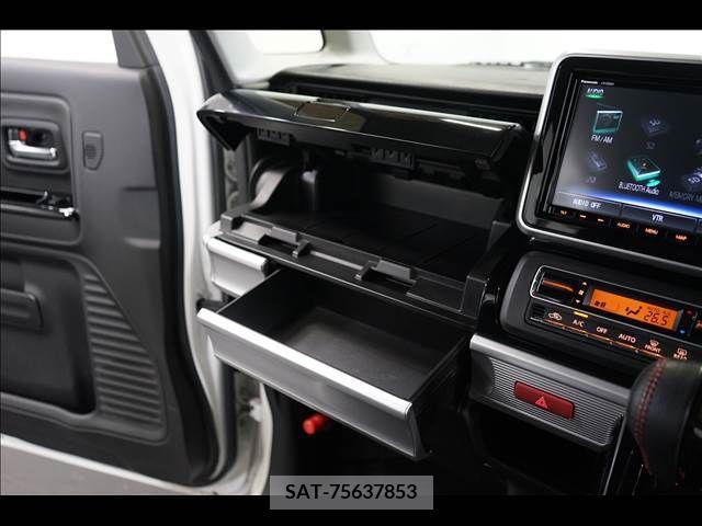 Suzuki SPACIA 2019-03 285836-11