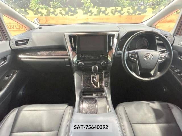 Toyota ALPHARD 2021-02 355591-1