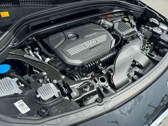 Bmw X2 2022-08 27983-6
