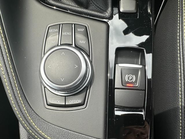 Bmw X2 2022-08 27983-21