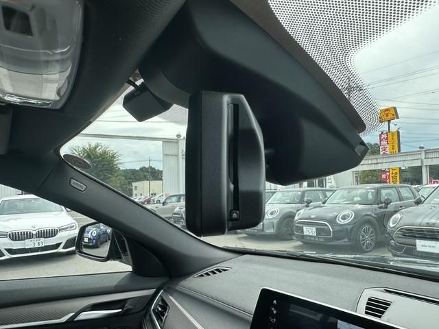 Bmw X2 2022-08 27983-24