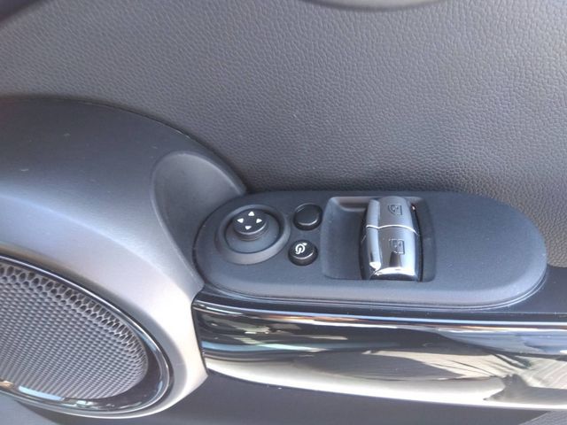 Bmw MINI 2018-10 24968-26
