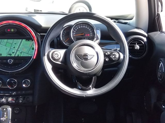 Bmw MINI 2018-10 24968-18