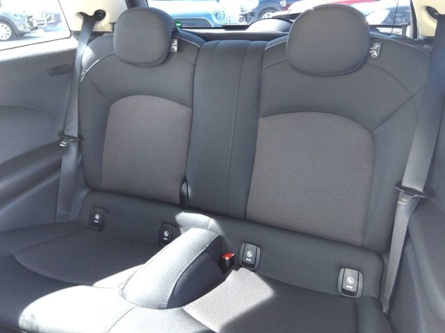 Bmw MINI 2018-10 24968-24