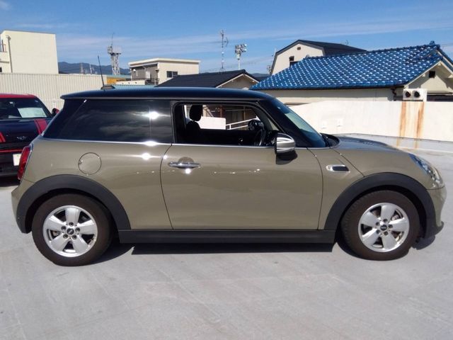 Bmw MINI 2018-10 24968-2