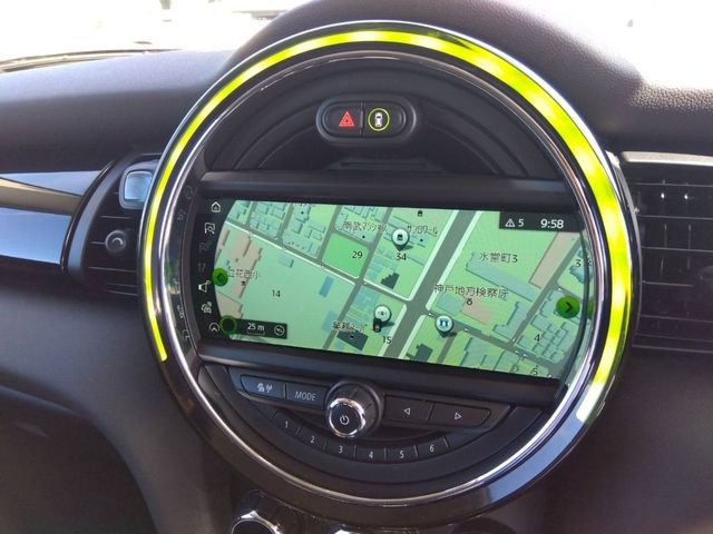 Bmw MINI 2018-10 24968-7