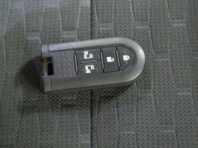 Daihatsu WAKE 2018-10 186141-21