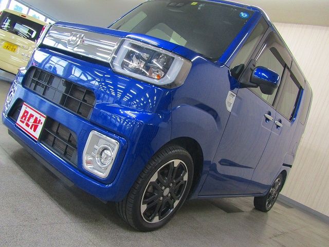 Daihatsu WAKE 2018-10 186141-23