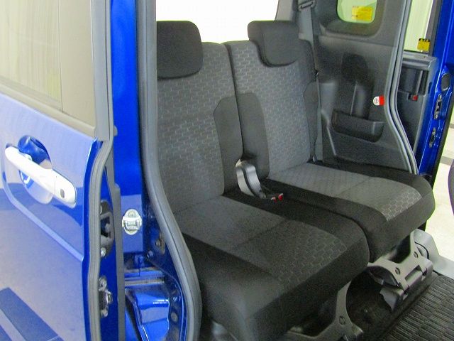 Daihatsu WAKE 2018-10 186141-3