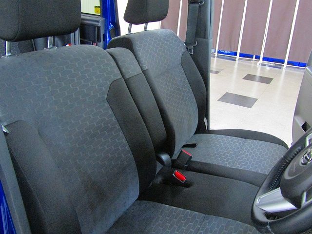 Daihatsu WAKE 2018-10 186141-9