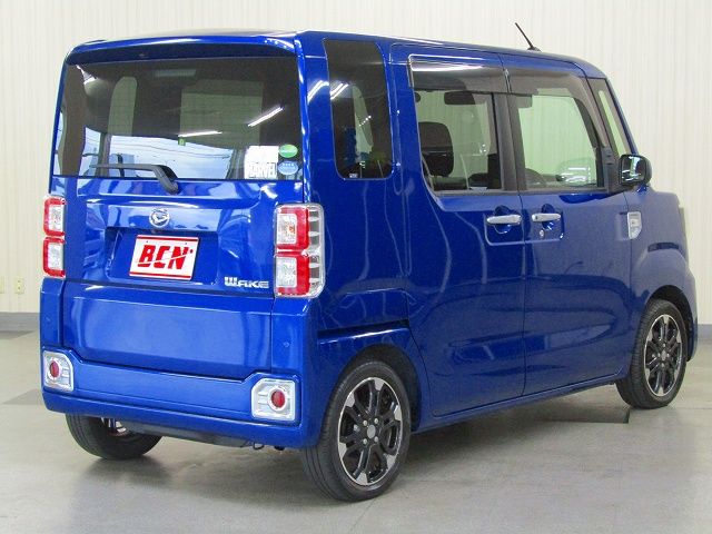 Daihatsu WAKE 2018-10 186141-2