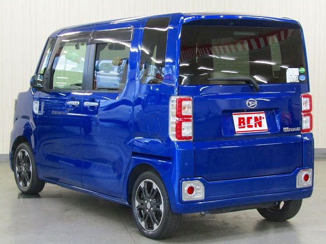 Daihatsu WAKE 2018-10 186141-8