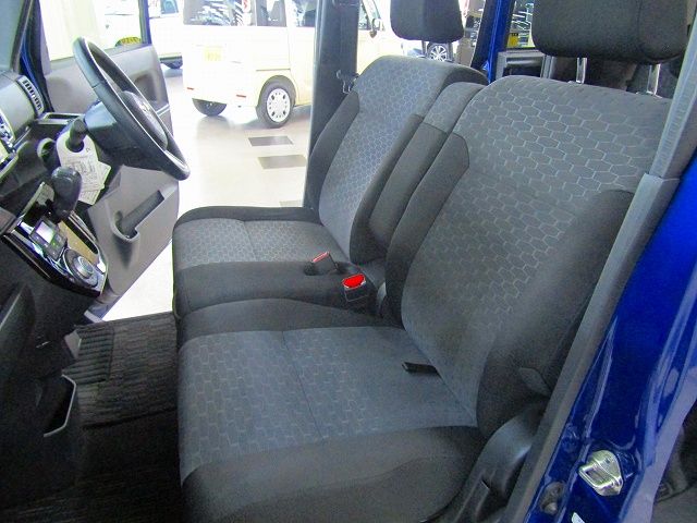Daihatsu WAKE 2018-10 186141-12