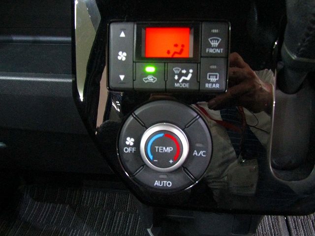 Daihatsu WAKE 2018-10 186141-14