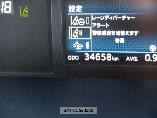 Toyota PRIUS ALPHA 2019-04 330188-5