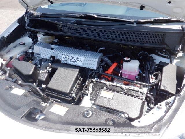 Toyota PRIUS ALPHA 2019-04 330188-18