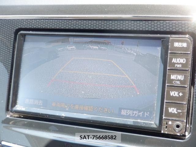 Toyota PRIUS ALPHA 2019-04 330188-9
