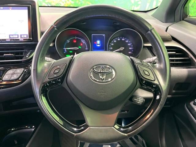 Toyota C-HR 2018-01 14788-11