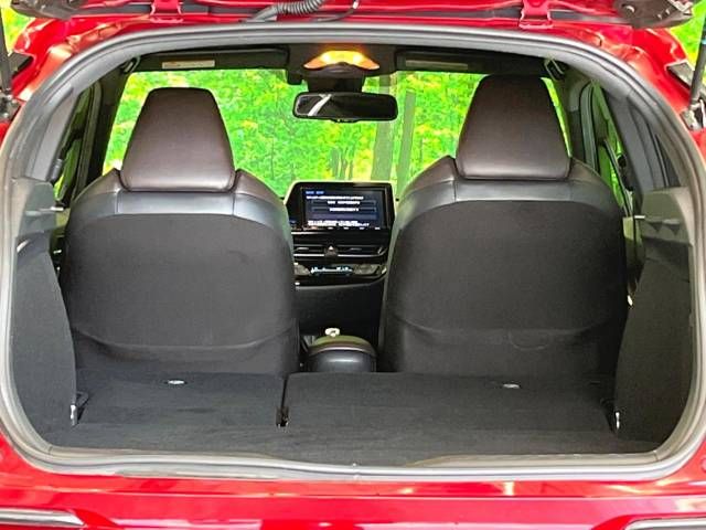 Toyota C-HR 2018-01 14788-10