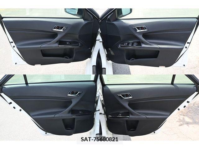 Toyota MARK X 2017-06 363215-15