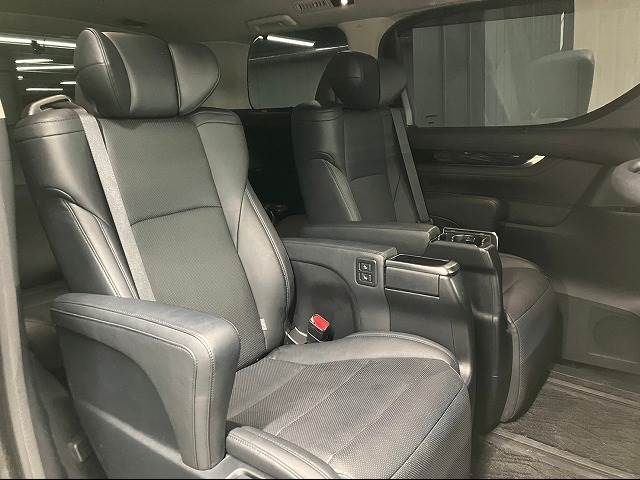 Toyota VELLFIRE 2018-11 194947-4